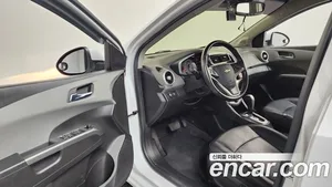 Chevrolet Aveo, 2017 — миниатюра 13