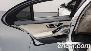 Mercedes-Benz S-Class, 2023 — миниатюра 15