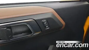 Ford Bronco, 2022 — миниатюра 26