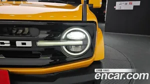 Ford Bronco, 2022 — миниатюра 8