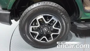Ford Bronco, 2023 — миниатюра 5