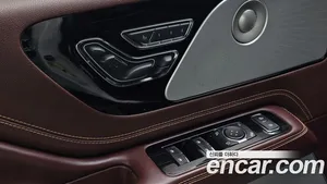 Lincoln Aviator, 2020 — миниатюра 28