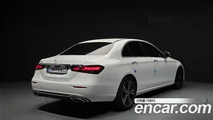 Mercedes-Benz E-Class, 2022 — миниатюра 2