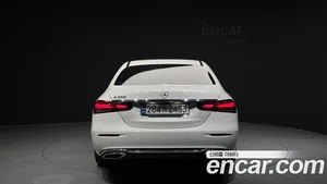 Mercedes-Benz E-Class, 2022 — миниатюра 4