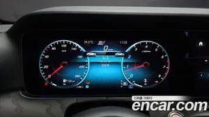 Mercedes-Benz E-Class, 2022 — миниатюра 11