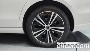 Mercedes-Benz E-Class, 2022 — миниатюра 7