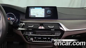 BMW 5-Series, 2018 — миниатюра 14