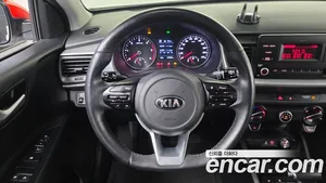 Kia Stonic, 2018 — миниатюра 13