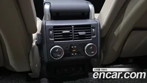 Land Rover Discovery, 2022 — миниатюра 23
