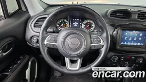 Jeep Renegade, 2021 — миниатюра 19