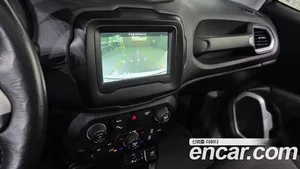 Jeep Renegade, 2021 — миниатюра 23