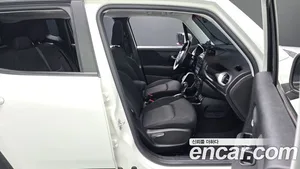 Jeep Renegade, 2021 — миниатюра 16
