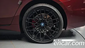BMW i4, 2023 — миниатюра 6
