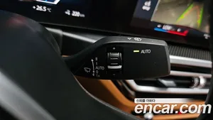 BMW i4, 2023 — миниатюра 31