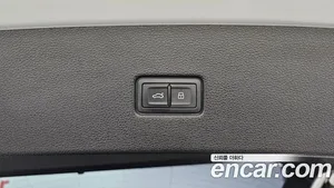 Audi SQ8, 2021 — миниатюра 16