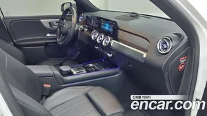 Mercedes-Benz GLB-Class, 2021 — миниатюра 9