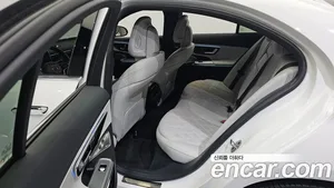 Mercedes-Benz E-Class, 2025 — миниатюра 17