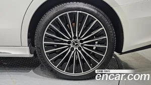Mercedes-Benz E-Class, 2025 — миниатюра 7
