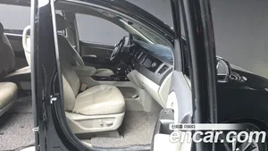 Kia Carnival, 2018 — миниатюра 17