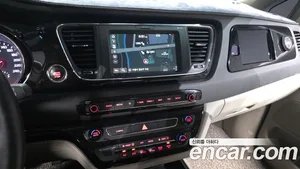 Kia Carnival, 2018 — миниатюра 20