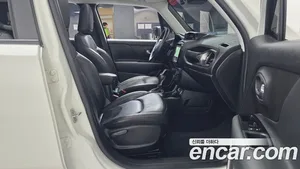 Jeep Renegade, 2021 — миниатюра 16