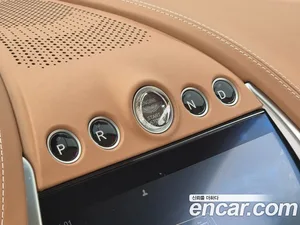 Astonmartin DBX, 2022 — миниатюра 9