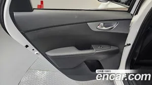 Kia K3, 2022 — миниатюра 15