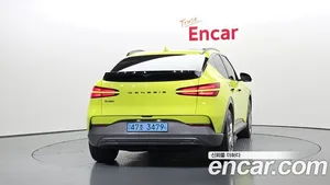 Genesis GV60, 2022 — миниатюра 4