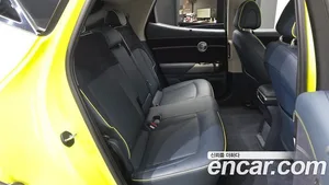 Genesis GV60, 2022 — миниатюра 18