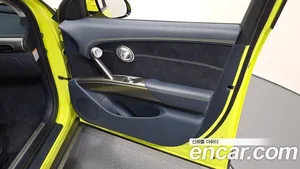 Genesis GV60, 2022 — миниатюра 14