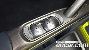 Genesis GV60, 2022 — миниатюра 31