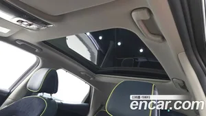 Genesis GV60, 2022 — миниатюра 33