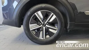 Kia Niro, 2019 — миниатюра 5