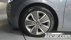 Hyundai Ioniq, 2017 — миниатюра 4