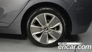 Hyundai Ioniq, 2017 — миниатюра 6