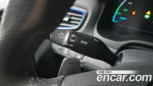 Hyundai Ioniq, 2017 — миниатюра 26