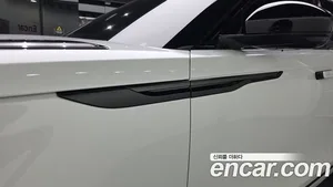 Land Rover Range Rover Velar, 2026 — миниатюра 20