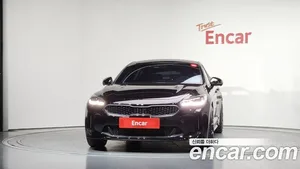 Kia Stinger, 2023 — миниатюра 3