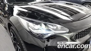 Kia Stinger, 2023 — миниатюра 8