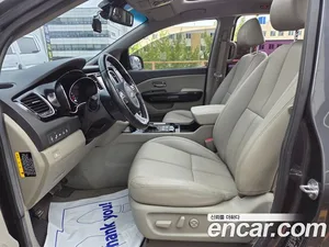 Kia Carnival, 2015 — миниатюра 15