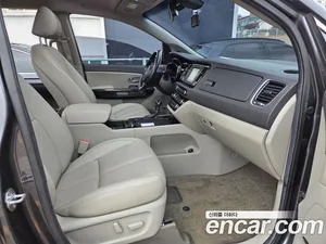 Kia Carnival, 2015 — миниатюра 16