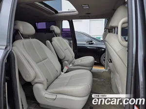 Kia Carnival, 2015 — миниатюра 18