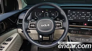 Kia Carnival, 2024 — миниатюра 18