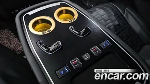 Cadillac Escalade, 2023 — миниатюра 23