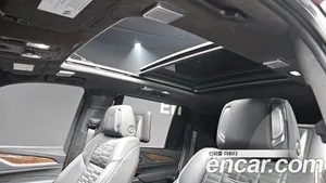Cadillac Escalade, 2023 — миниатюра 24