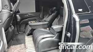 Cadillac Escalade, 2023 — миниатюра 16
