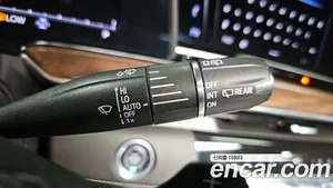 Cadillac Escalade, 2023 — миниатюра 32