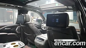 Cadillac Escalade, 2023 — миниатюра 33