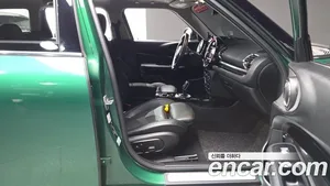 Mini Clubman, 2020 — миниатюра 15