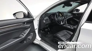 Honda Accord, 2018 — миниатюра 12